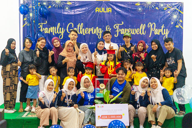AULIA Preschool Goes to Yogyakarta
