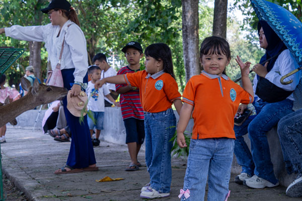AULIA Preschool: Kelompok Bermain vs. Taman Kanak-Kanak – Kelas STAR adalah kelas yang diperuntukan bagi anak usia 2 - 3 tahun