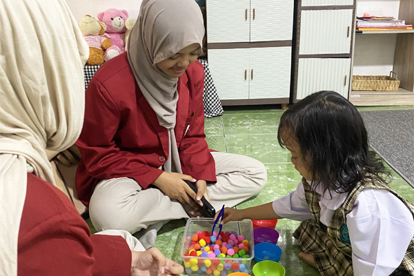 moklet-serve-smk-telkom-malang-aulia-preschool-gallery-3-600-400.jpg