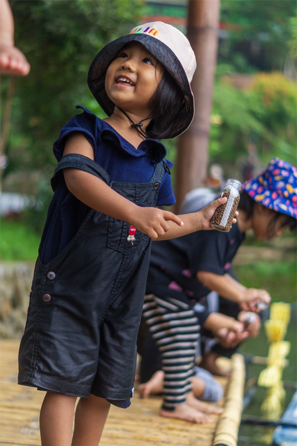 Persiapan Keberangkatan Rombongan AULIA Preschool di Pagi Buta Menuju Yogyakarta