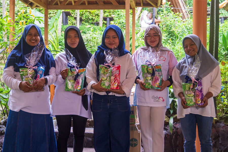 AULIA Preschool mempersiapkan acara besok pagi